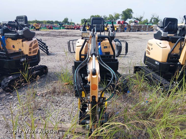 image for item EE1483 2024 Erie Industries EM15 mini excavator