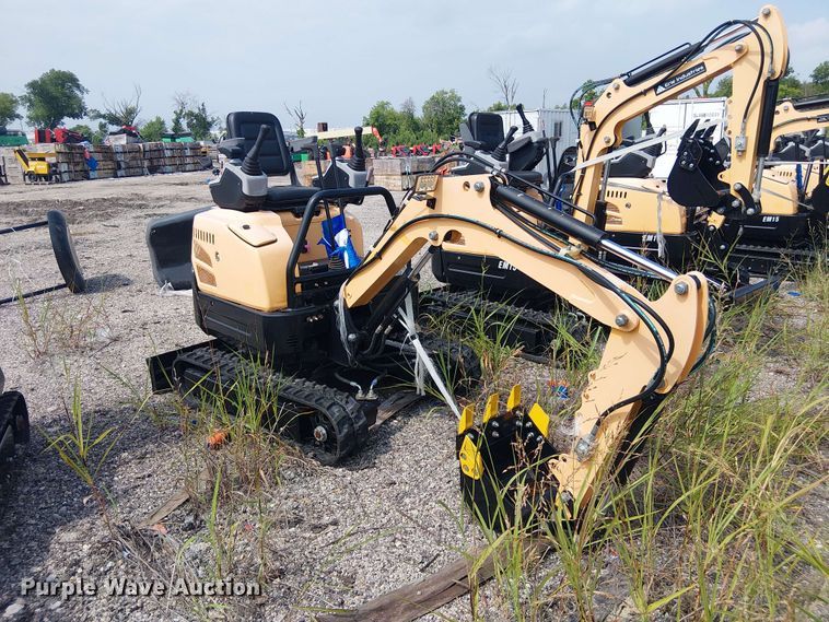 image for item EE1483 2024 Erie Industries EM15 mini excavator