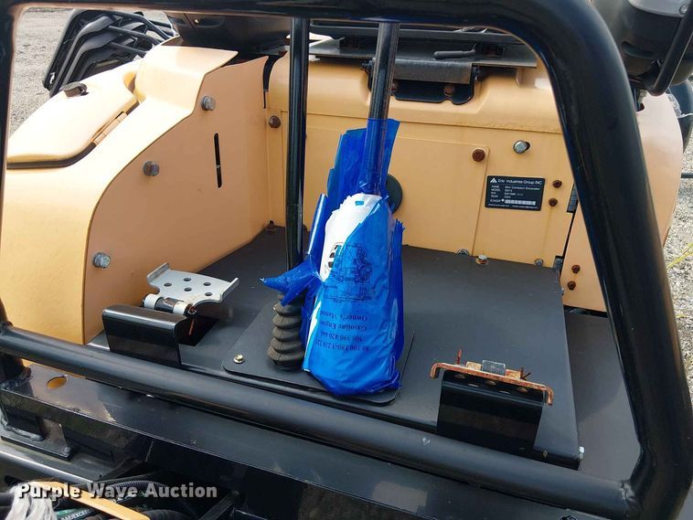 image for item EE1483 2024 Erie Industries EM15 mini excavator