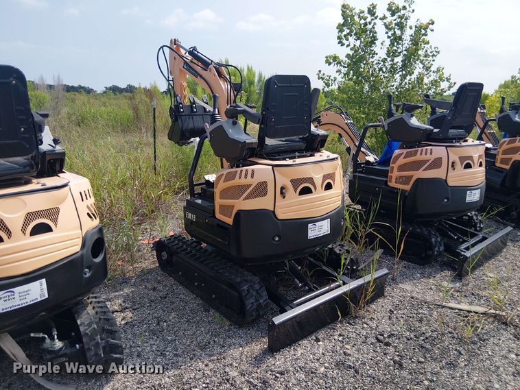 image for item EE1484 2024 Erie Industries EM15 mini excavator