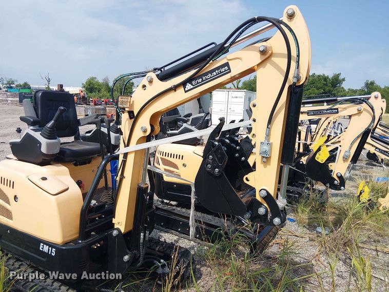 image for item EE1484 2024 Erie Industries EM15 mini excavator