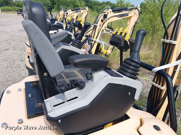 image for item EE1484 2024 Erie Industries EM15 mini excavator