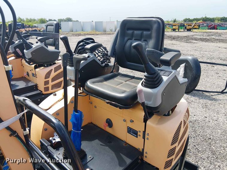 image for item EE1484 2024 Erie Industries EM15 mini excavator