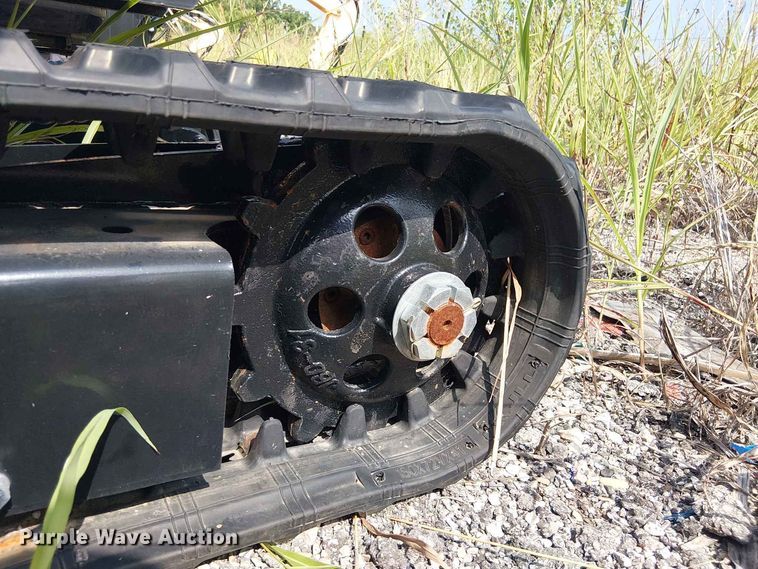 image for item EE1484 2024 Erie Industries EM15 mini excavator