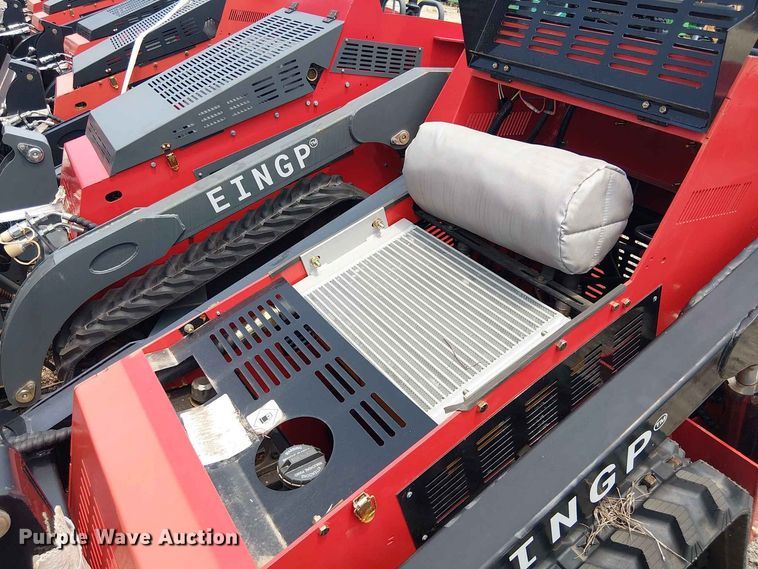 image for item EE1500 2024 Erie Industries SCL850 compact utility loader