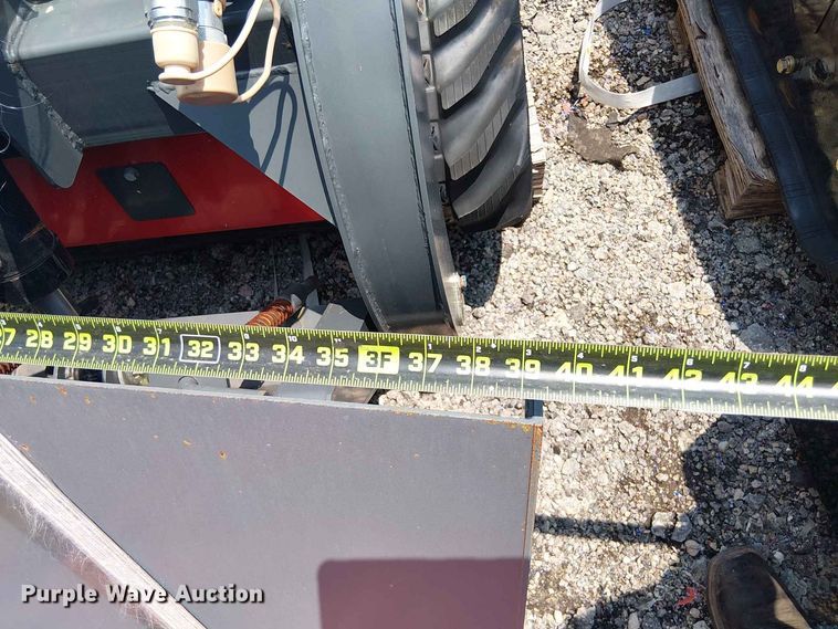 image for item EE1501 2024 Erie Industries SCL850 compact utility loader