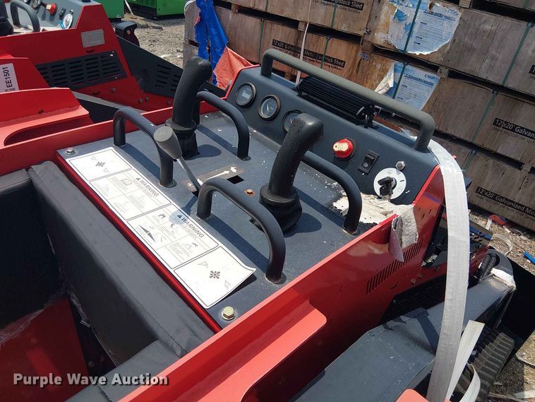 image for item EE1502 Erie Industries SCL850 compact utility loader