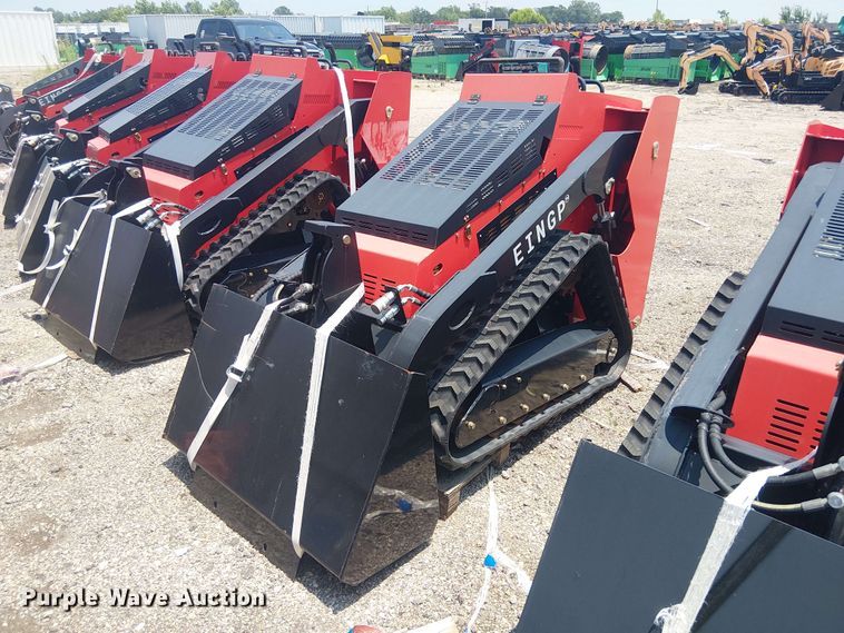 image for item EE1504 2024 Erie Industries SCL850 compact utility loader
