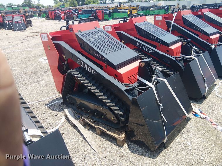 image for item EE1504 2024 Erie Industries SCL850 compact utility loader