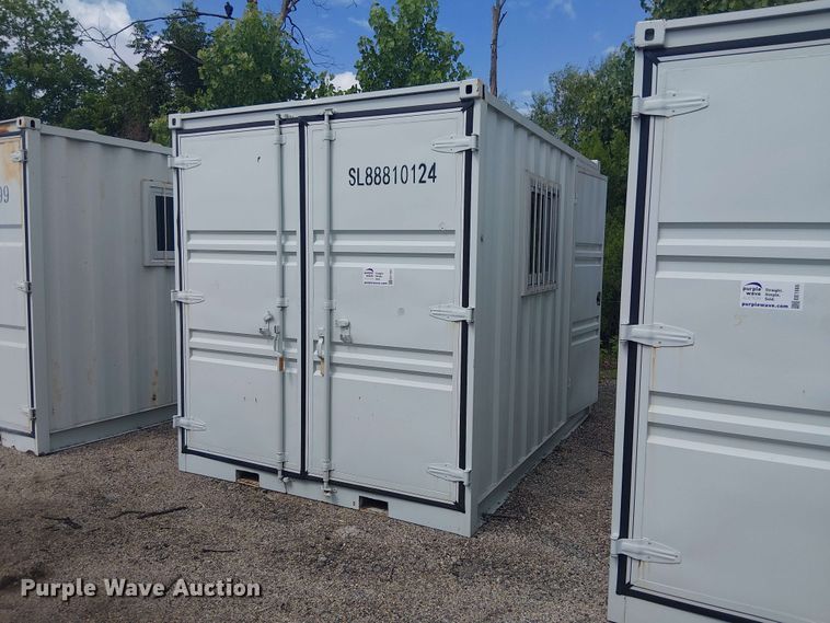 image for item EE1552 Shipping container