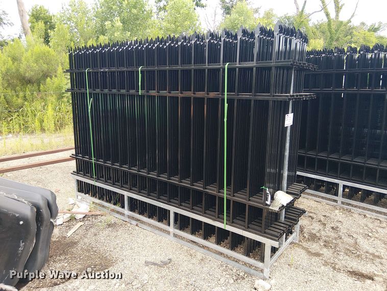 image for item EE1561 (22) Valley Pioneer F10 fence panels