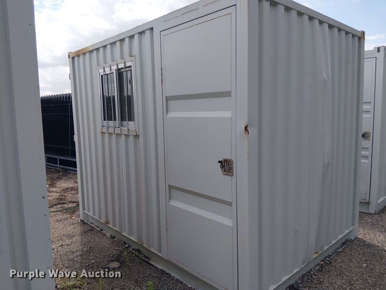 image for item EE1564 Shipping container