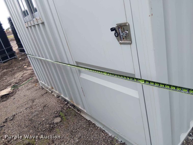 image for item EE1564 Shipping container