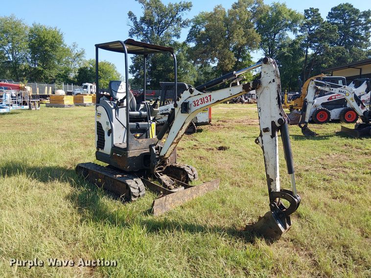image for item EE1631 2018 Bobcat E20 mini excavator