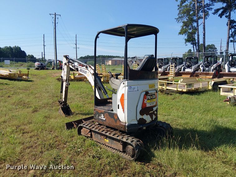 image for item EE1631 2018 Bobcat E20 mini excavator