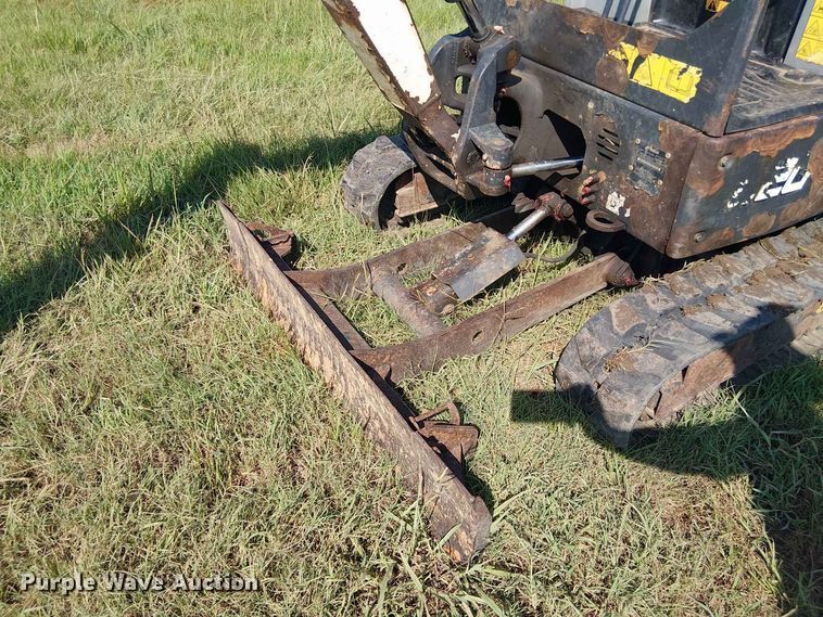 image for item EE1631 2018 Bobcat E20 mini excavator