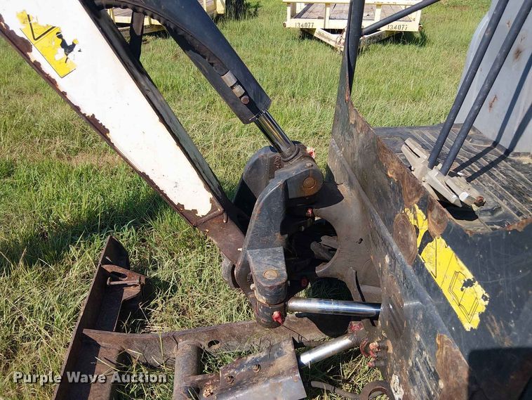 image for item EE1631 2018 Bobcat E20 mini excavator