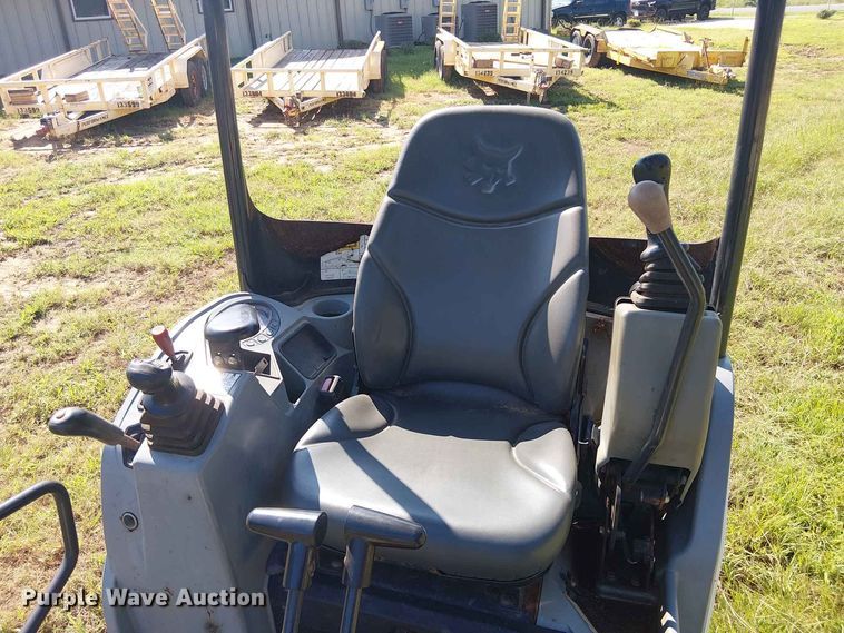image for item EE1631 2018 Bobcat E20 mini excavator