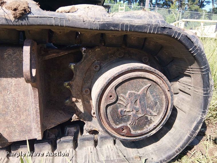 image for item EE1631 2018 Bobcat E20 mini excavator