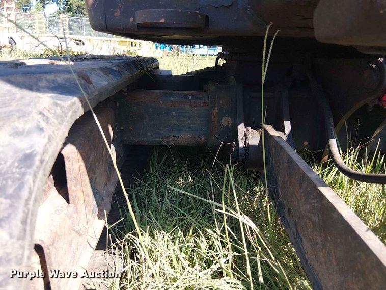 image for item EE1631 2018 Bobcat E20 mini excavator