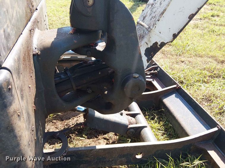 image for item EE1632 2019 Bobcat E20 mini excavator