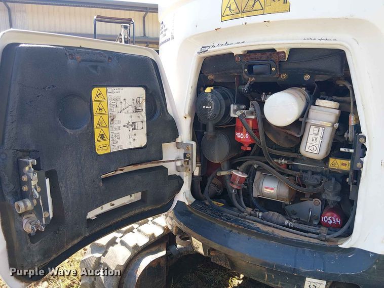 image for item EE1632 2019 Bobcat E20 mini excavator