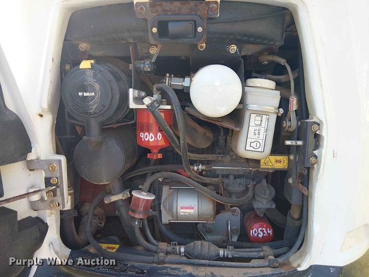 image for item EE1632 2019 Bobcat E20 mini excavator