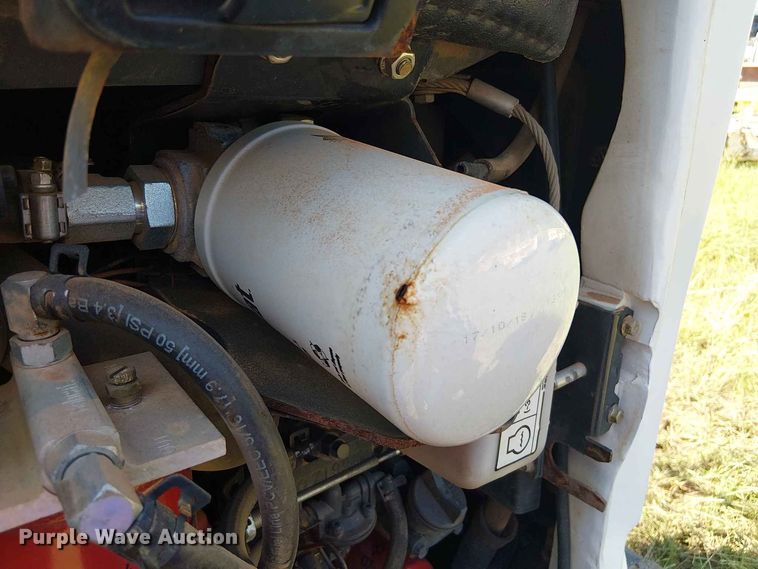 image for item EE1632 2019 Bobcat E20 mini excavator
