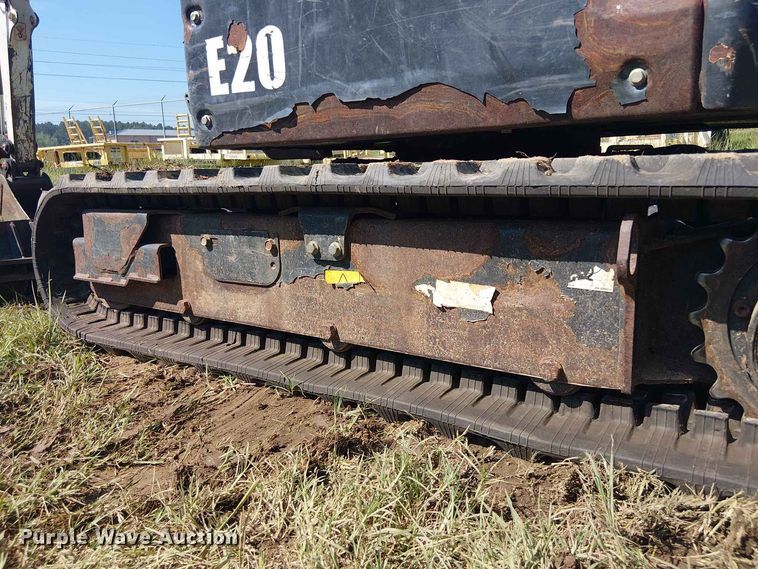 image for item EE1632 2019 Bobcat E20 mini excavator
