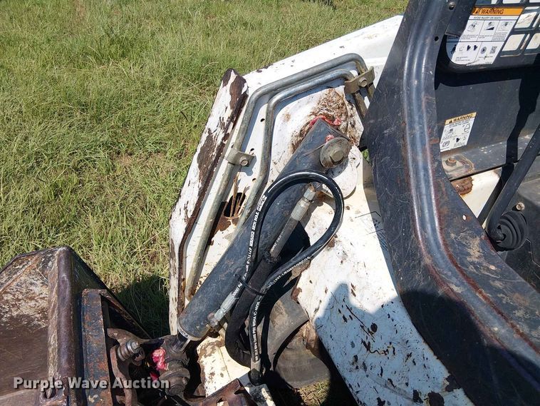 image for item EE1633 2018 Bobcat T450 tracked skid steer loader