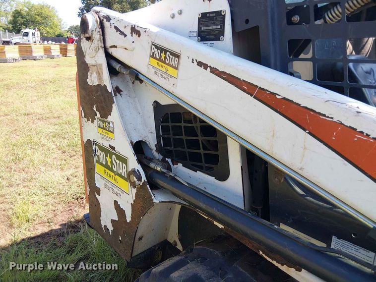 image for item EE1633 2018 Bobcat T450 tracked skid steer loader