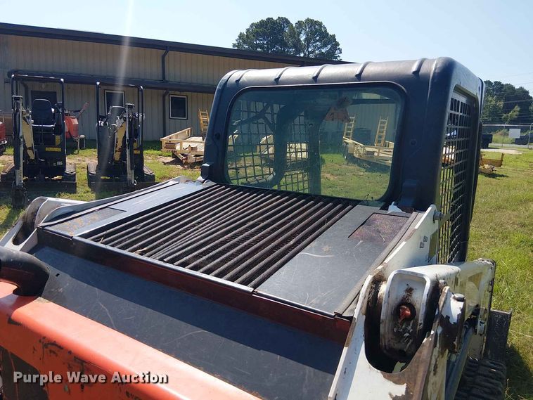 image for item EE1633 2018 Bobcat T450 tracked skid steer loader