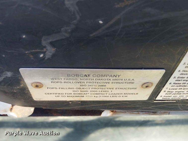image for item EE1633 2018 Bobcat T450 tracked skid steer loader