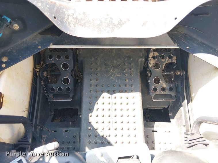 image for item EE1633 2018 Bobcat T450 tracked skid steer loader