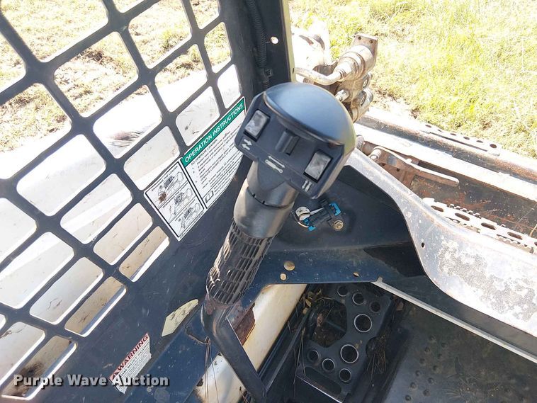 image for item EE1633 2018 Bobcat T450 tracked skid steer loader