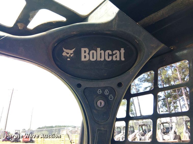 image for item EE1633 2018 Bobcat T450 tracked skid steer loader