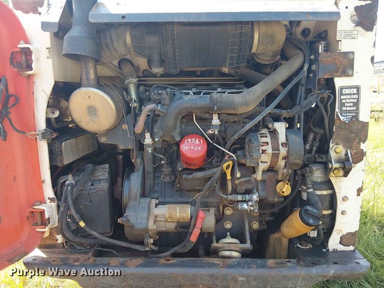 image for item EE1633 2018 Bobcat T450 tracked skid steer loader