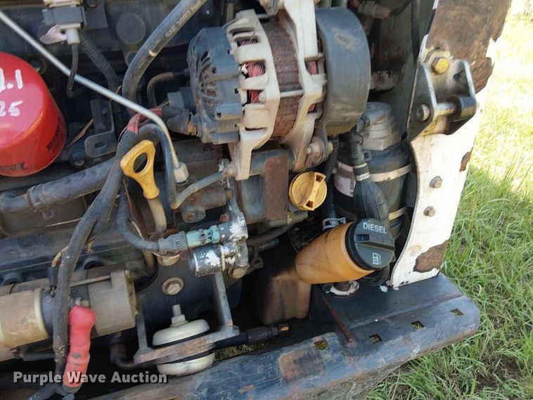 image for item EE1633 2018 Bobcat T450 tracked skid steer loader