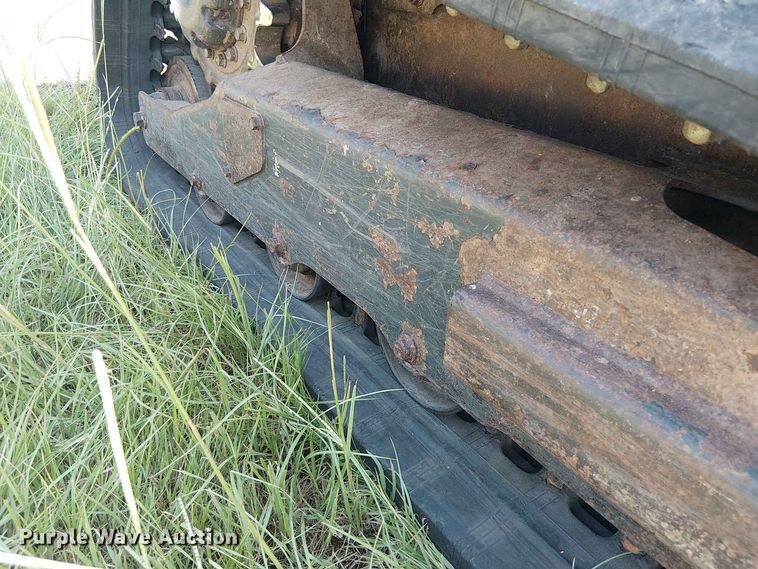 image for item EE1633 2018 Bobcat T450 tracked skid steer loader