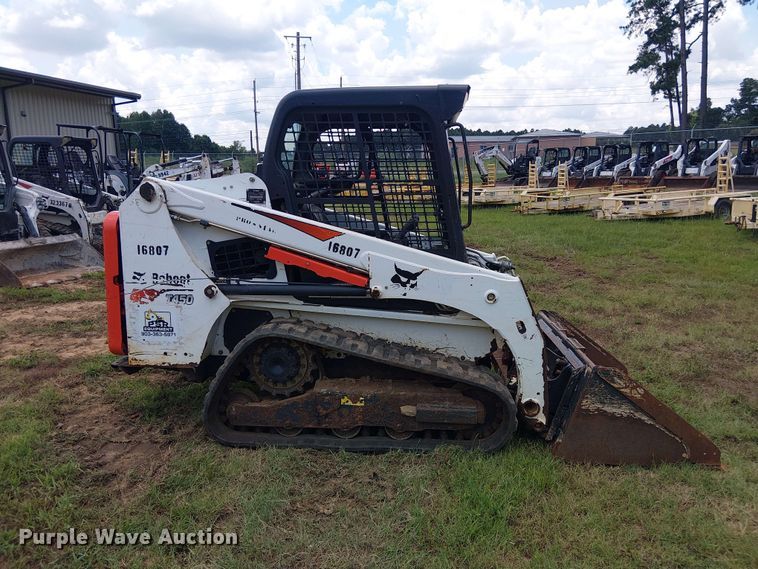 image for item EE1635 2019 Bobcat T450 tracked skid steer loader