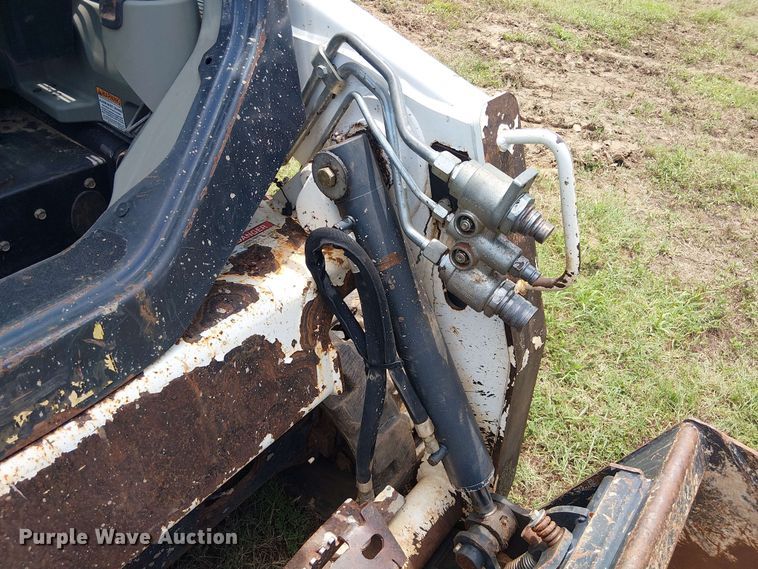 image for item EE1635 2019 Bobcat T450 tracked skid steer loader