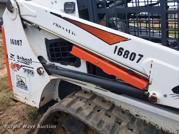 image for item EE1635 2019 Bobcat T450 tracked skid steer loader