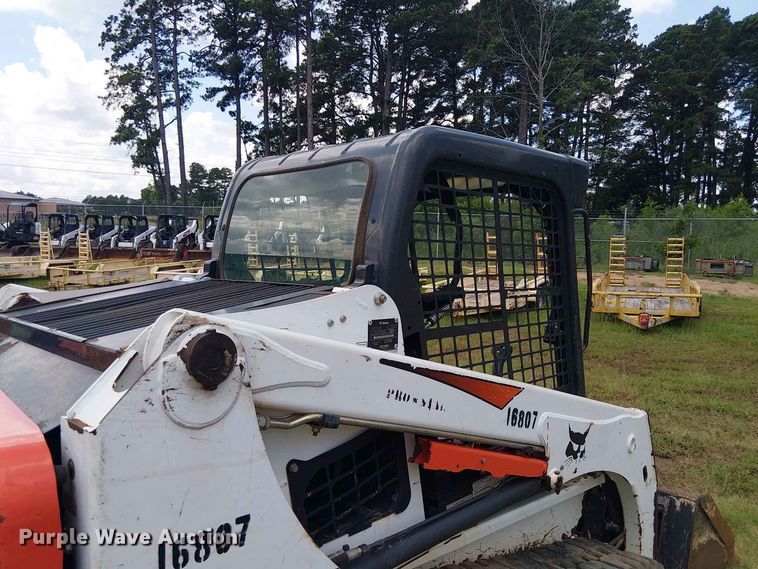 image for item EE1635 2019 Bobcat T450 tracked skid steer loader