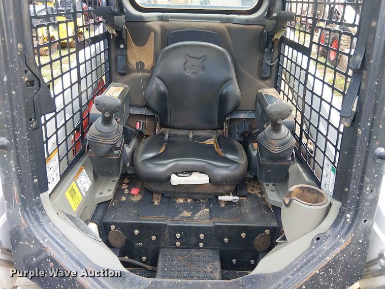 image for item EE1635 2019 Bobcat T450 tracked skid steer loader