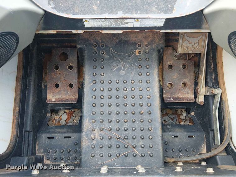 image for item EE1635 2019 Bobcat T450 tracked skid steer loader