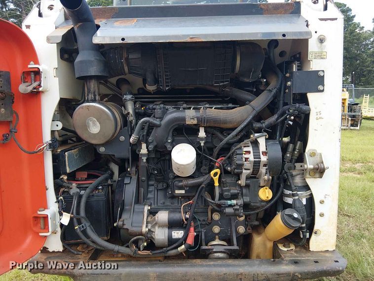 image for item EE1635 2019 Bobcat T450 tracked skid steer loader