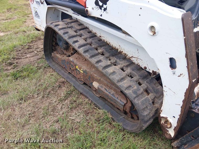 image for item EE1635 2019 Bobcat T450 tracked skid steer loader
