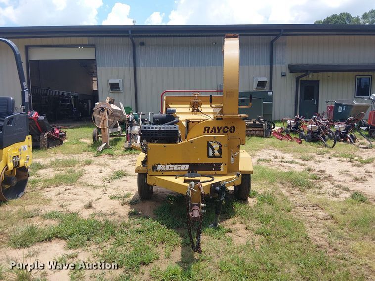 image for item EE1636 Rayco RC60 wood chipper