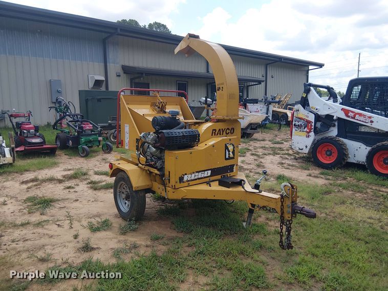 image for item EE1636 Rayco RC60 wood chipper