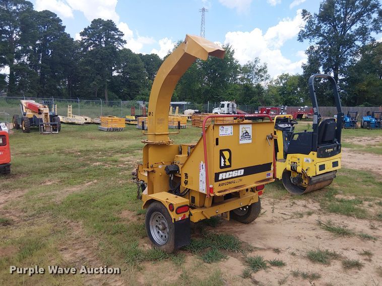 image for item EE1636 Rayco RC60 wood chipper